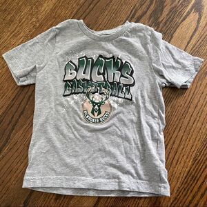 Milwaukee Bucks Unisex NBA Basketball Heather Gray Short Sleeve T Shirt - 4